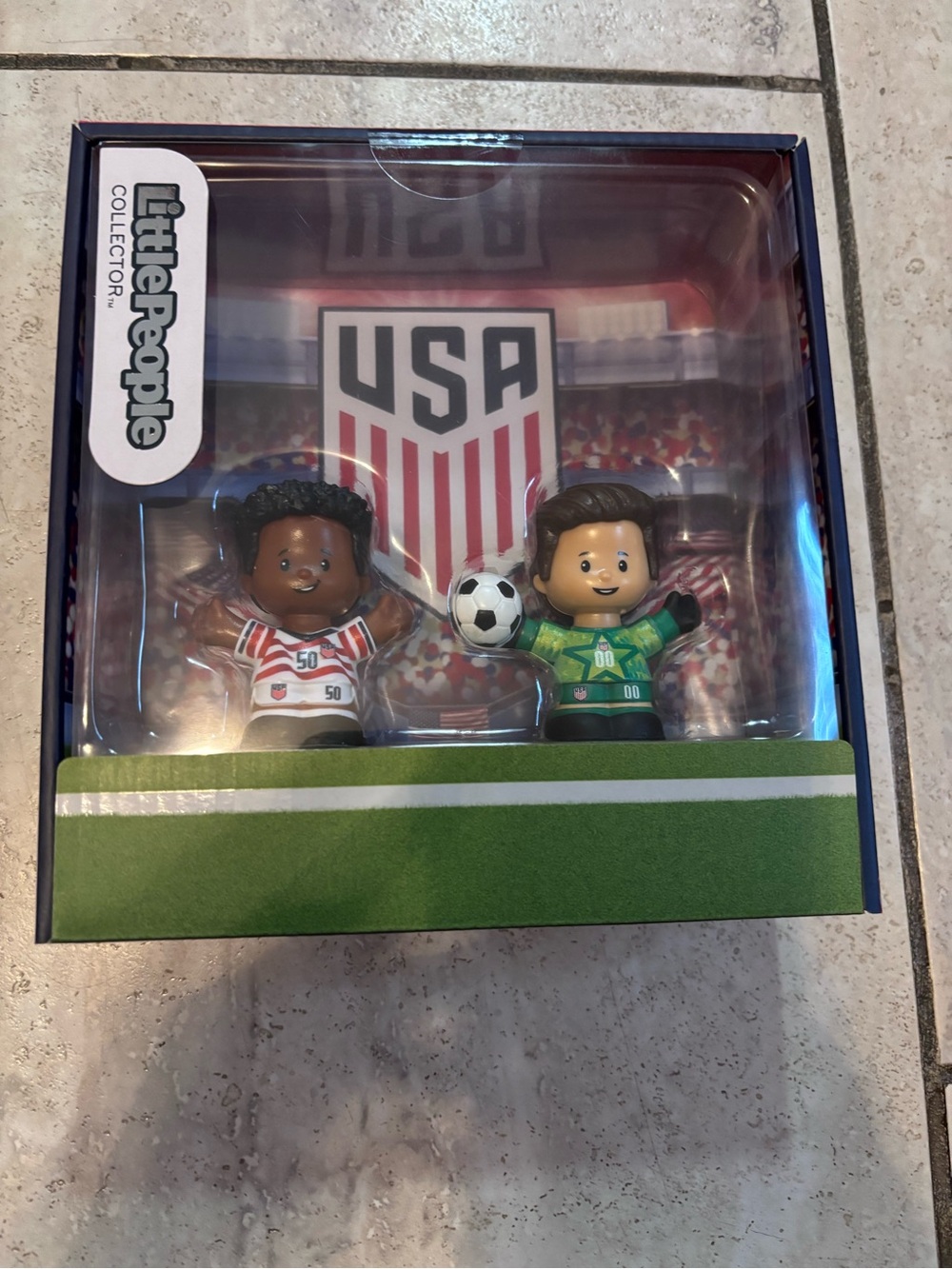 Little People Collector USA Soccer Duo Figures - Red & Green